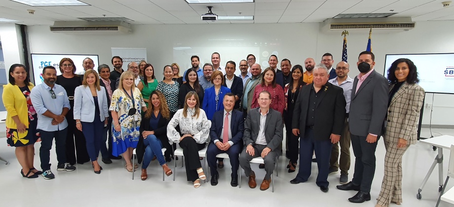 Cónsul en San Juan promovió oportunidades de inversión en Colombia ante empresarios puertorriqueñas que visitarán el país